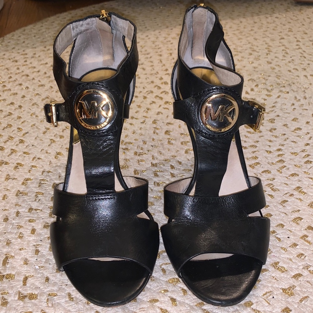 Michael Kors leather heels